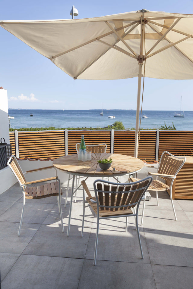 Ellen Set - 110 cm Table & Four Chairs - White