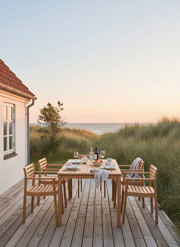 Rosenborg Table - Teak