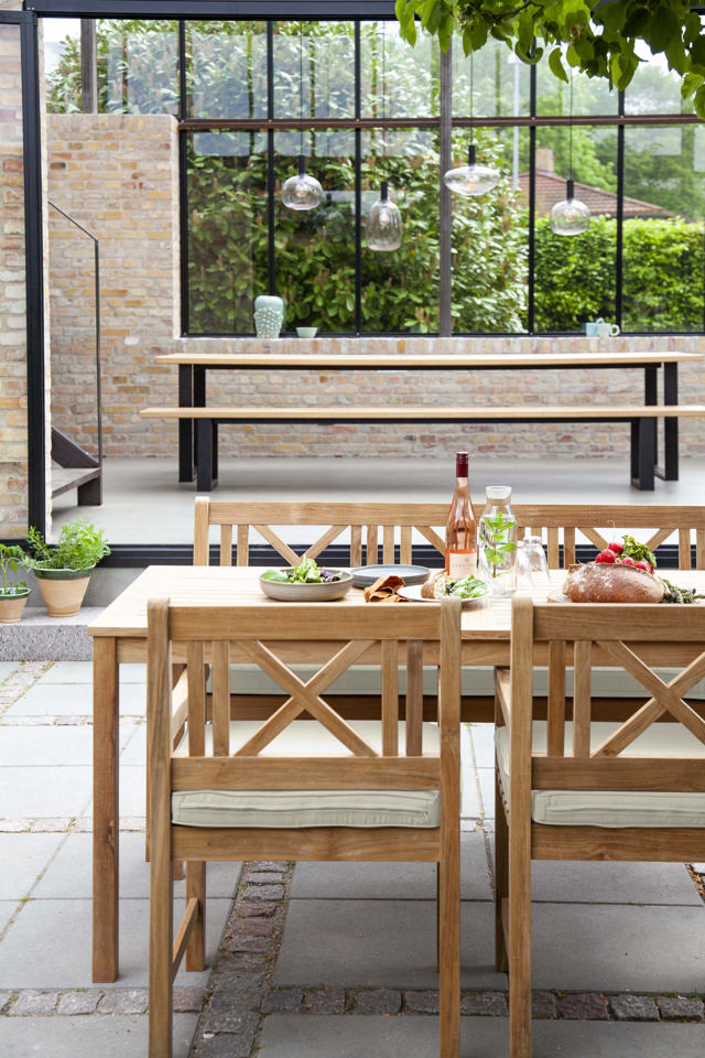 Rosenborg Table - Teak