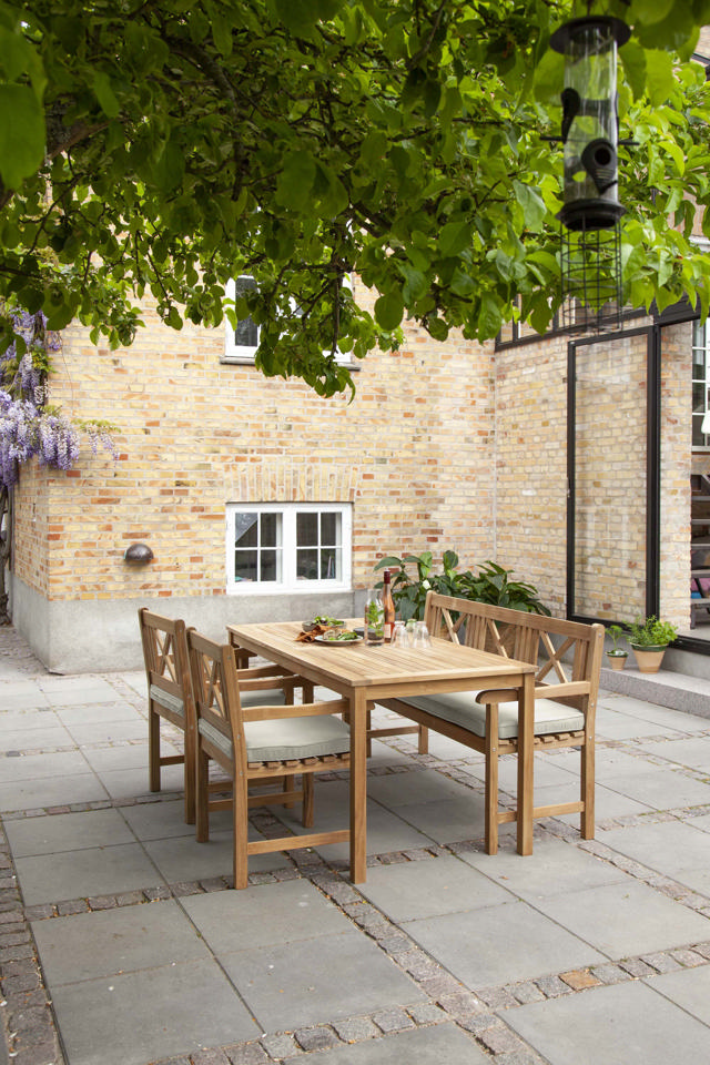 Rosenborg Table - Teak