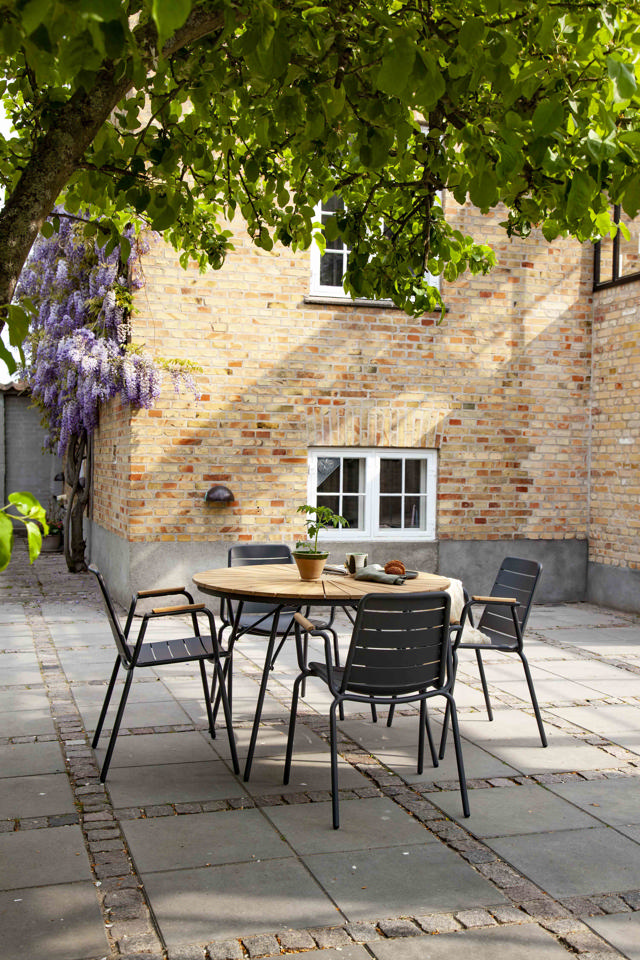 Ellen Table - Anthracite 110 cm