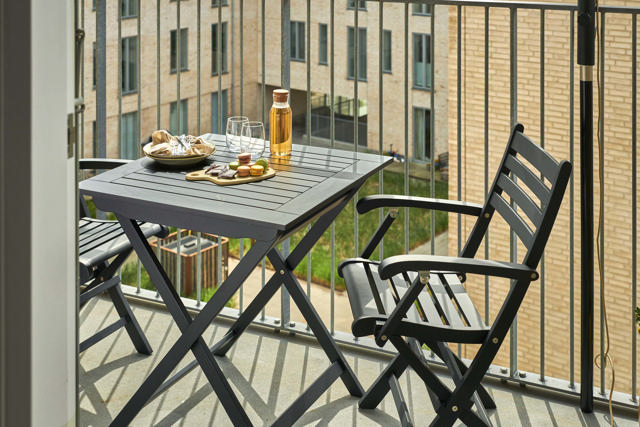 York Folding Table - Black