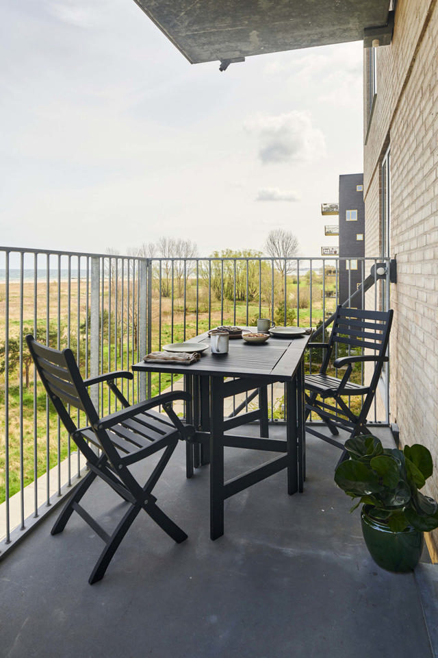 Butterfly Folding Table - Black