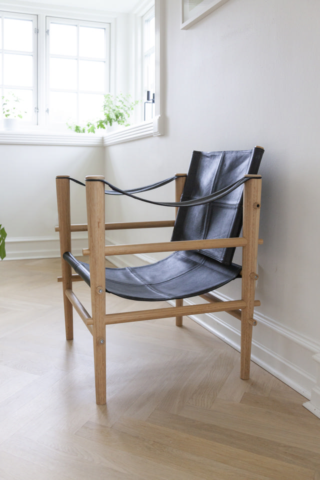 Noble Safari Chair - Bamboo & Black Leather