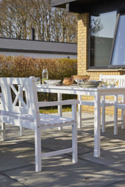 Rosenborg Three-Seater Bench - White