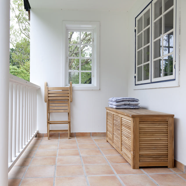 Everyday Cushion Box - Teak