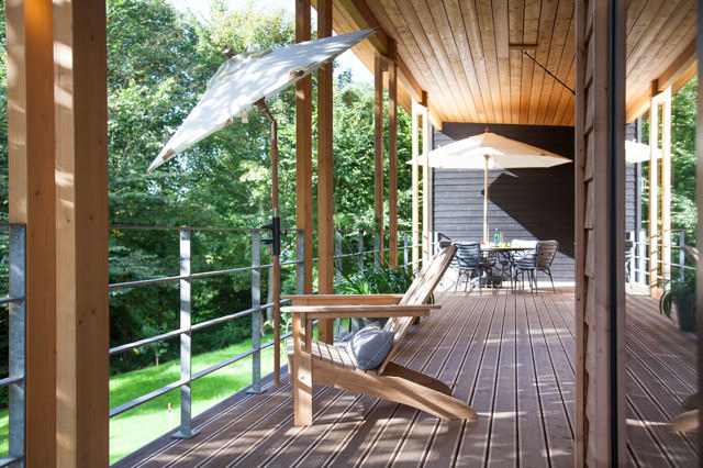 Shade Balcony Parasol - Off-White